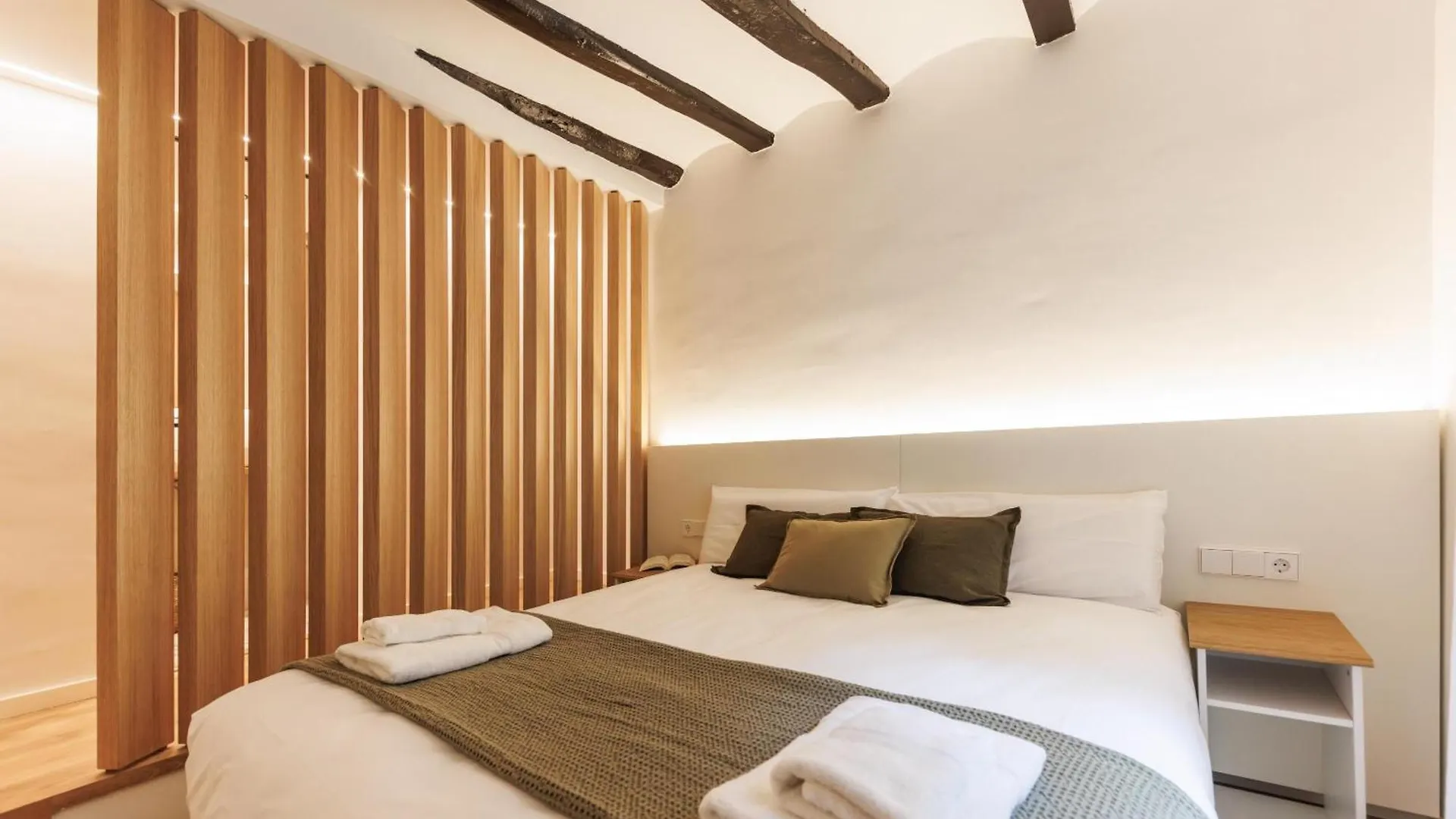 Apartmán Bravissimo Ballesteries 34, Heart Of The Barri Vell Girona
