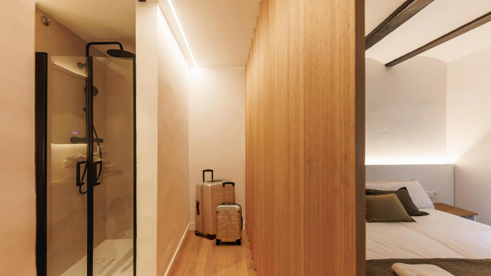 Bravissimo Ballesteries 34, Heart Of The Barri Vell Girona